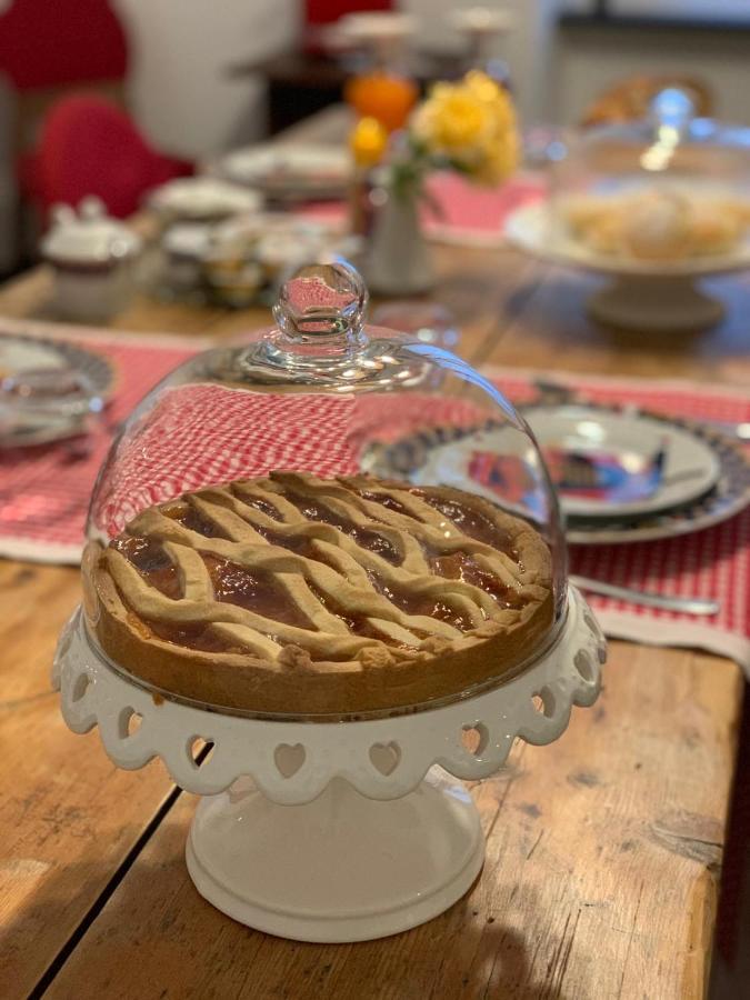 I Tre Ladroni Acomodação com café da manhã Nasino Exterior foto