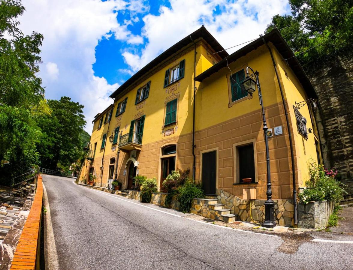 I Tre Ladroni Acomodação com café da manhã Nasino Exterior foto